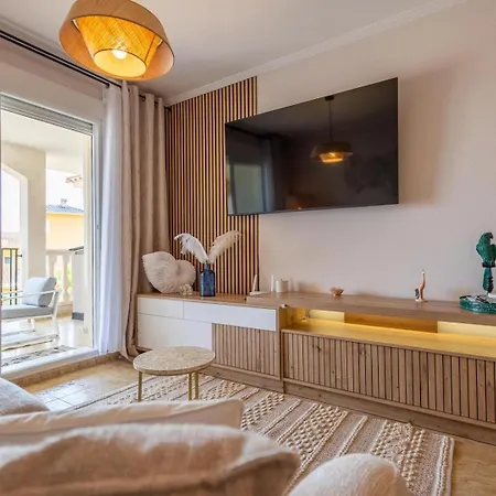Le Solarium Campoamor 아파트